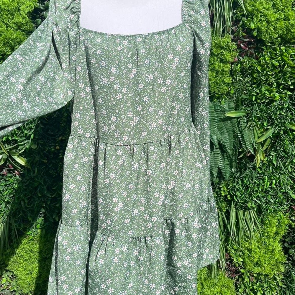 Boohoo long sleeve tiered dress size 10 floral mini A-line dress - Picture 2 of 4